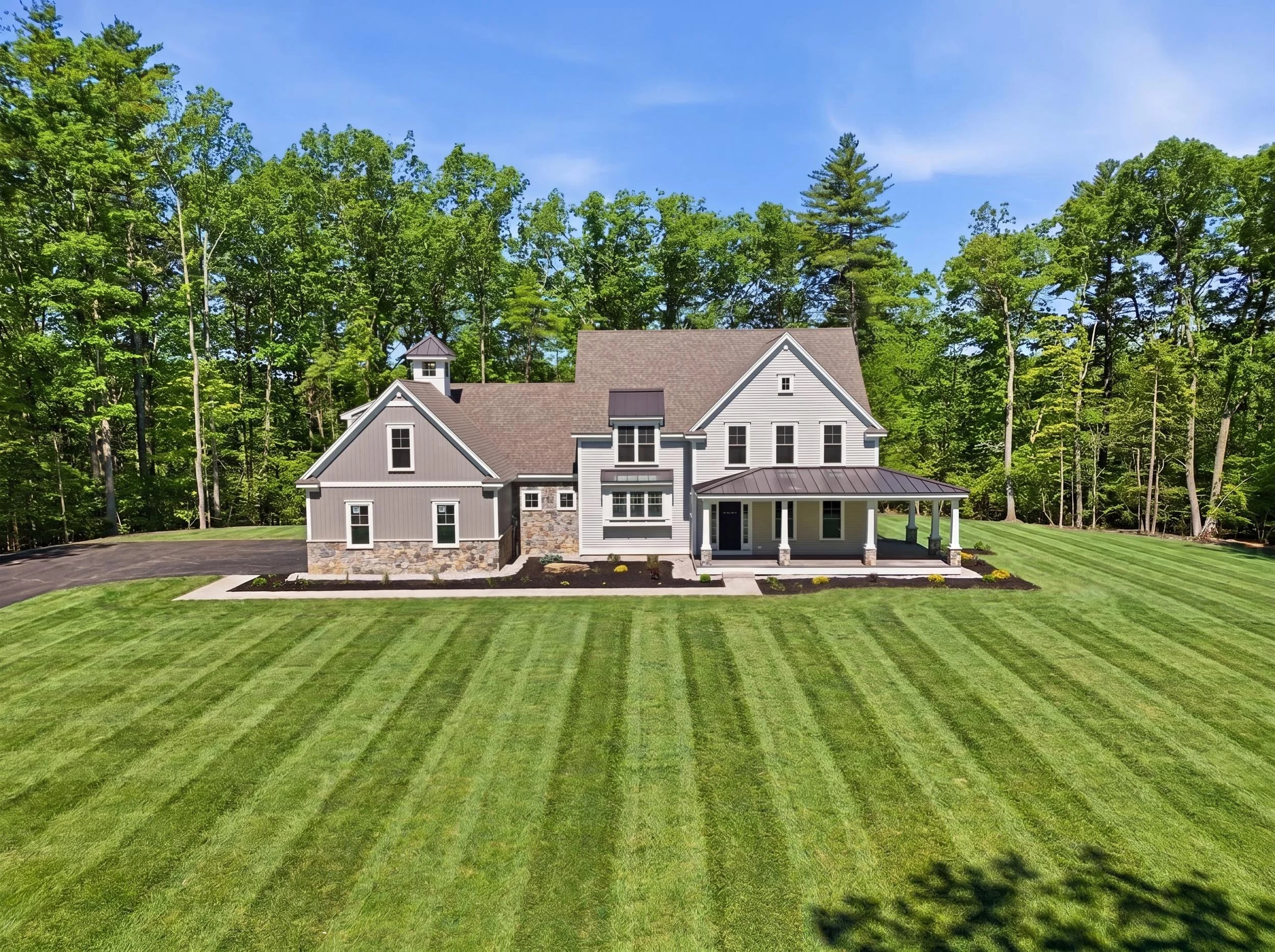 Real estate photography of a new construction home in East Kingston, NH